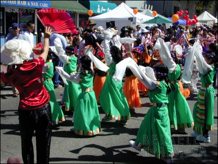 event-09-berkeley-solano-stroll-parade-performers-02
